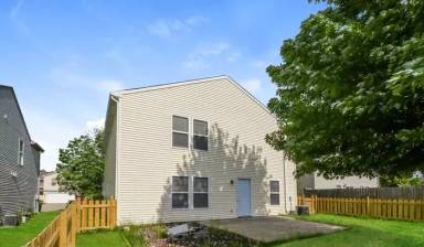 Main picture of 8411 S Shady Trail Dr