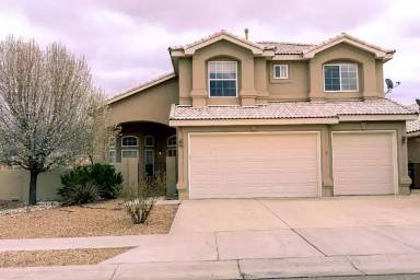 Main picture of 9132 Autumn Rose Dr NE