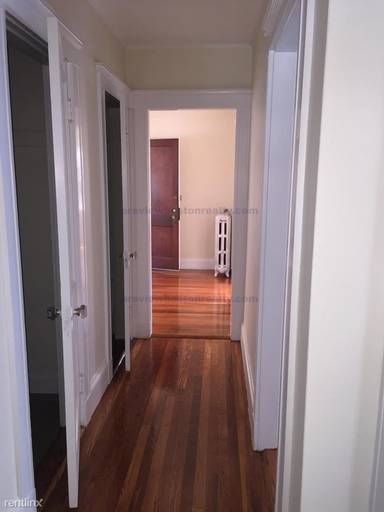 Main picture of 60 Greycliff Rd