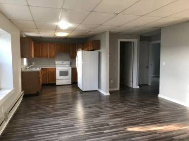 Main picture of 70 Millard St