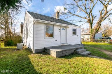 Main picture of 10 S Burch St