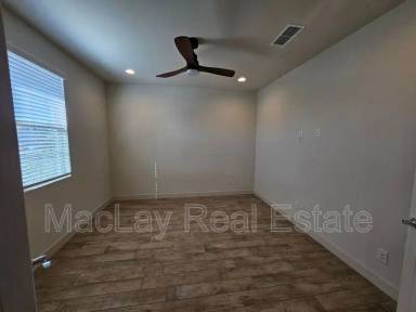Main picture of 1260 W Treasure Trl