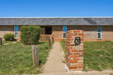 Main picture of 4934 Greenslope Dr