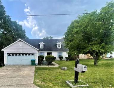 Main picture of 405 Juniper Dr