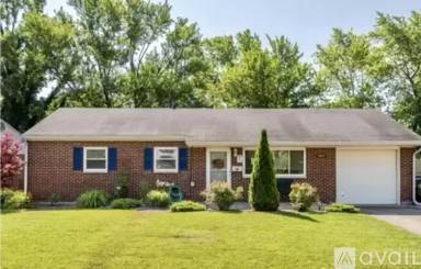 Main picture of 327 Lutz Dr
