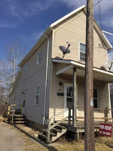 Main picture of 521 E Elm St