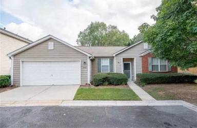 Main picture of 202 Windcroft Cir NW