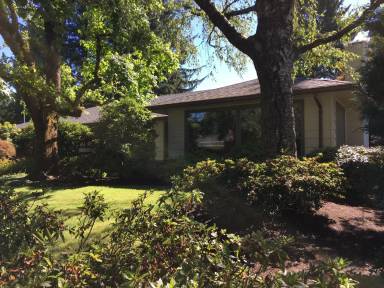 Main picture of 3360 SW 100th Ave