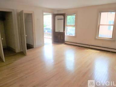 Main picture of 97 N Winooski Ave