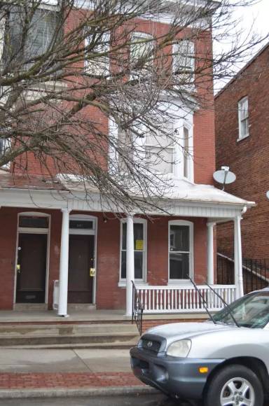 Main picture of 643 W Princess St
