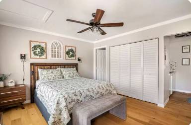 Main picture of 4134 Dolphin Dr