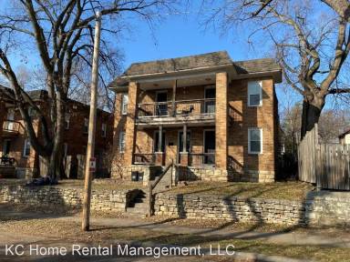 Main picture of 1114 W 41st Ter