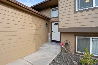 Main picture of 1413 W Summerhill Ct