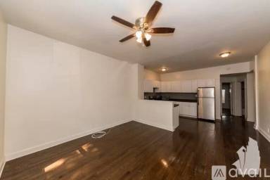 Main picture of 837 W Cornelia Ave