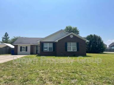 Main picture of 411 Northwoods Dr