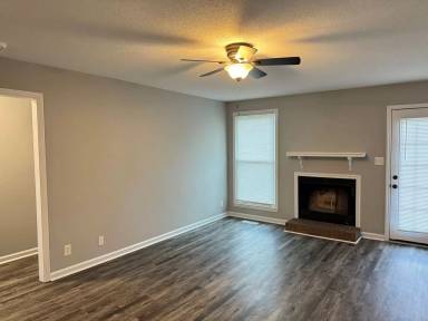 Main picture of 3424 Oak Park Ct