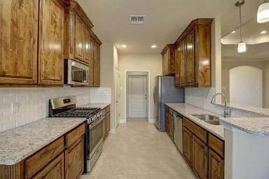 Main picture of 7510 Sable Creek Dr