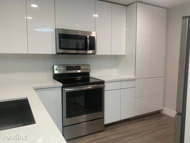 Main picture of 3463 Carambola Cir S