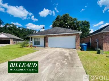 Main picture of 2830 Louisiana Ave