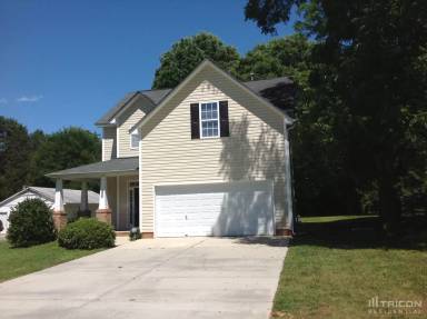 Main picture of 2805 Toddville Rd
