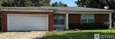 Main picture of 203 W Carolanne Blvd