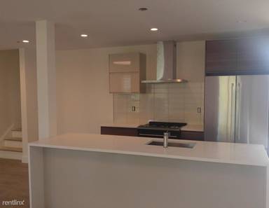 Main picture of 40 Fisher Ave