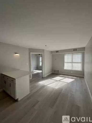 Main picture of Pointe of View Condominiums