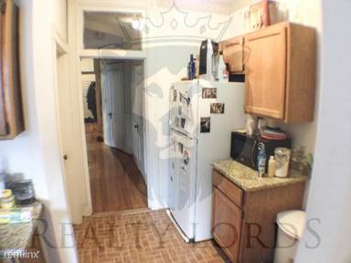 Main picture of 1430 Commonwealth Ave