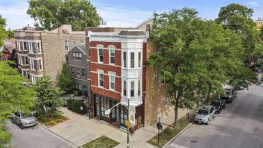 Main picture of 2524 W Thomas St