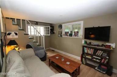 Main picture of 101 Yale Ave
