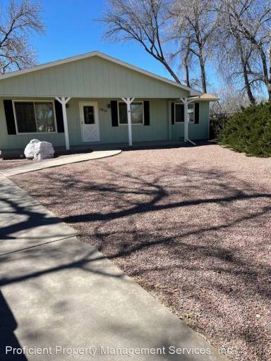 Main picture of 1810 Todd Ct