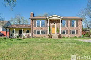 Main picture of 1225 Neelys Bend Rd