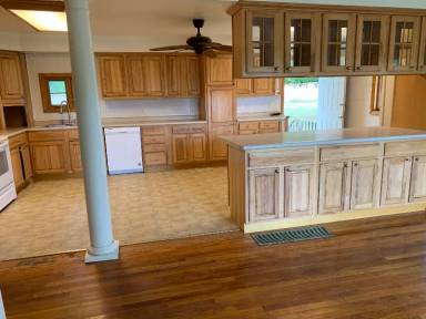 Main picture of 116 Spring Rd