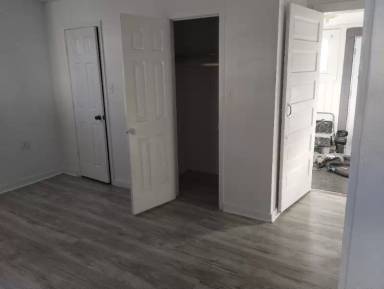 Main picture of 20 Curran Ave