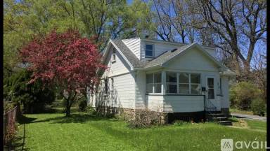 Main picture of 214 Duffern Dr