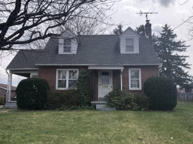 Main picture of 379 York St