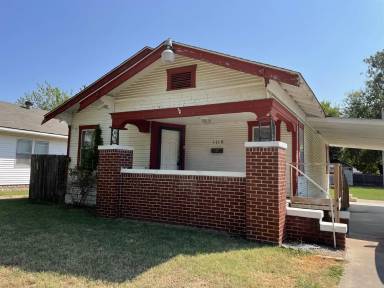 Main picture of 1119 S Florence Ave