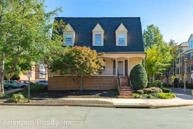 Main picture of 1101 N Stuart St