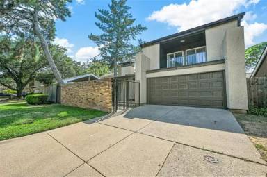 Main picture of 1612 Hawthorne Dr