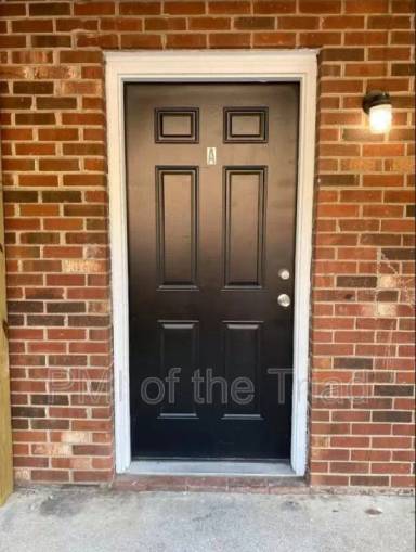Main picture of 1600 Oak Croft Ct