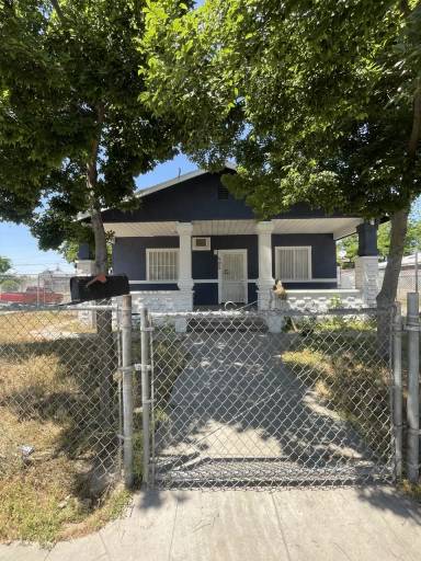 Main picture of 405 N Effie St