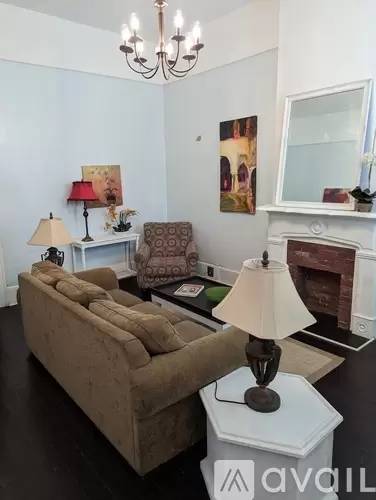 Main picture of 716 Congress St