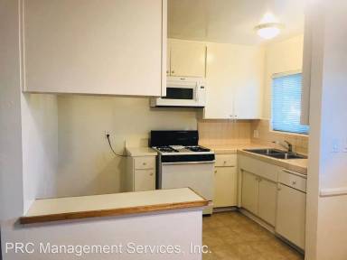 Main picture of 320 Western Ave