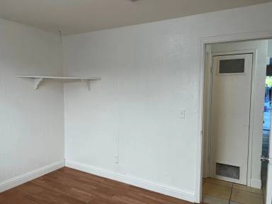 Main picture of 3350 R St