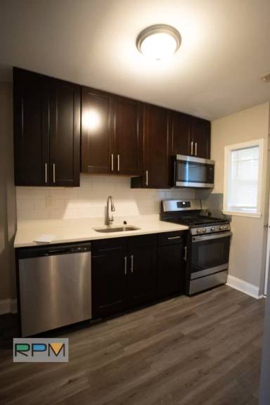 Main picture of 5320 Beaufort Ave