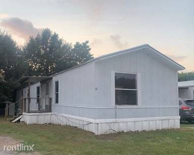 Main picture of 900 Stewart St