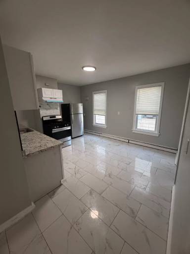 Main picture of 743 Stillman St