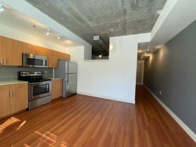 Main picture of 2034 Larimer St