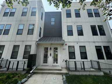 Main picture of 1821 I St NE