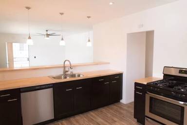 Main picture of 723 40th St